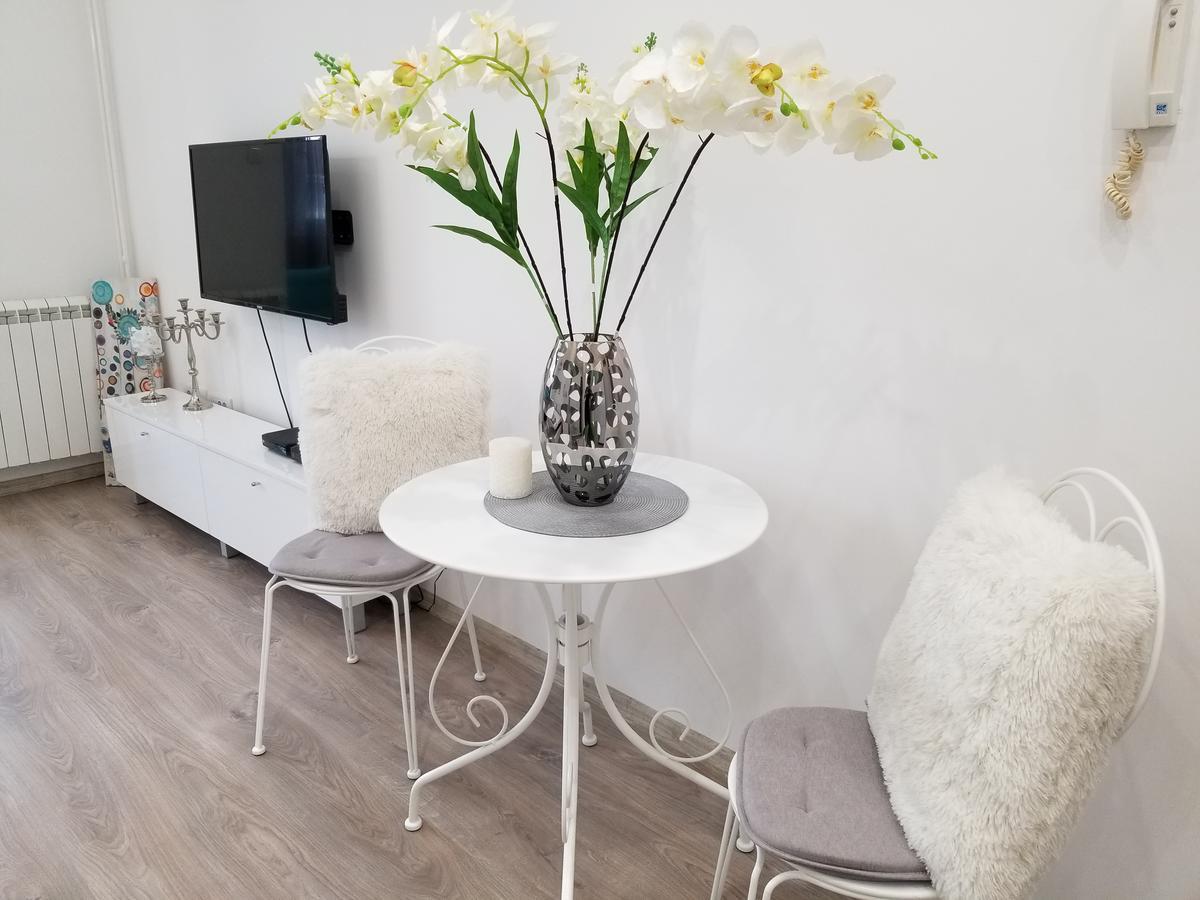 Studio Angel Novi Sad Buitenkant foto